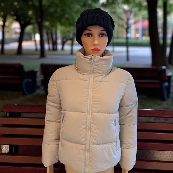 Puffit Detachable Hooded Puffer Jacket. NWT - Picture 2 of 13